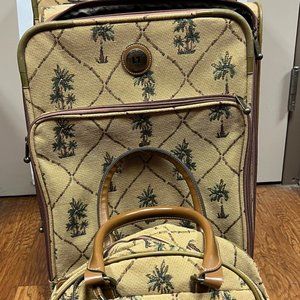 3 Piece Luggage Leisure International Palm Tree Carpet Design Set